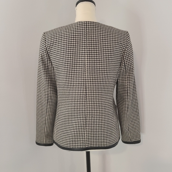 Valerie Stevens White and Black Houndstooth Print Blazer Size 6P Career Wear - Picture 2 of 11